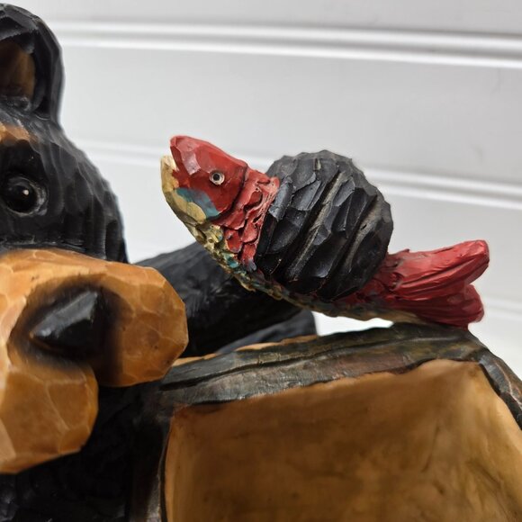 VTG Resin Bear Holding Fish Wicker Basket Fishing Rustic Country Cabin 6.5x7x8" - Picture 3 of 12
